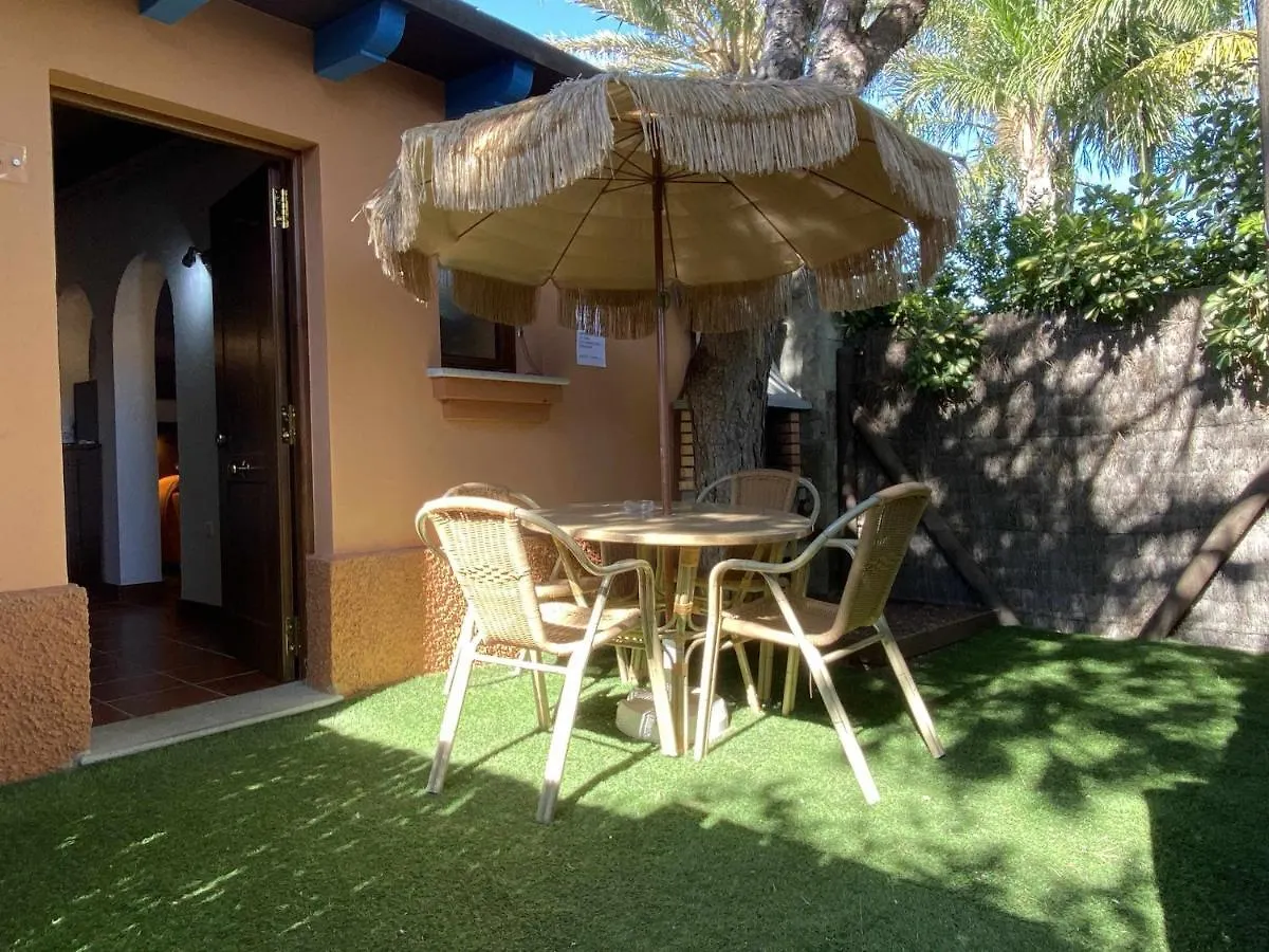 Estudio Para Pareja Con Jardincito Privado Barbaco Cadiz